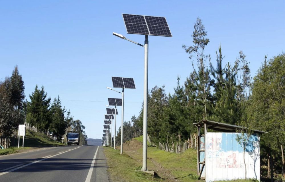 What Are the Advantages of Using Solar Street Lights?
